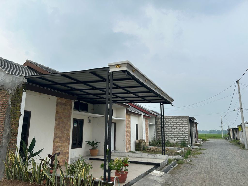 foto tampak rumah tipe subsidi new perumahan Blenderan Indah