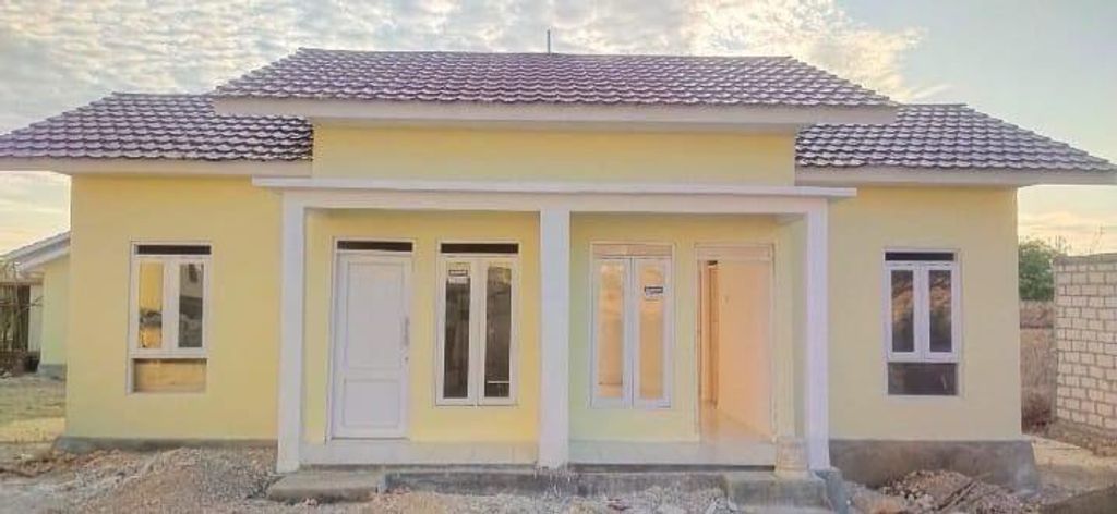 foto tampak rumah tipe 33 perumahan PALMA REGENCY