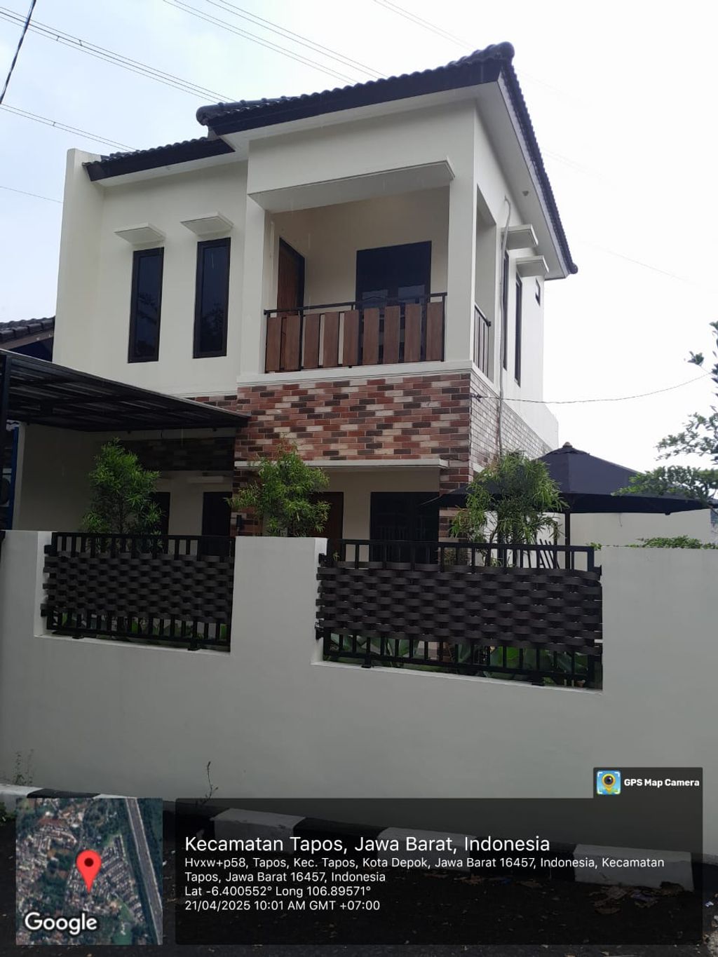 foto tampak rumah tipe 77/125 perumahan BUMI CIMANGGIS INDAH 2