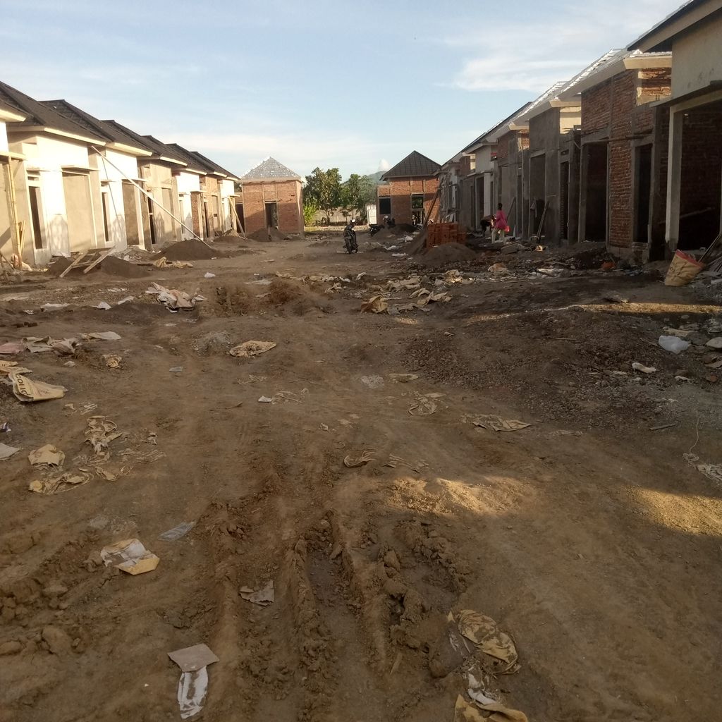 foto posisi tengah perumahan TERATAI REGENCY