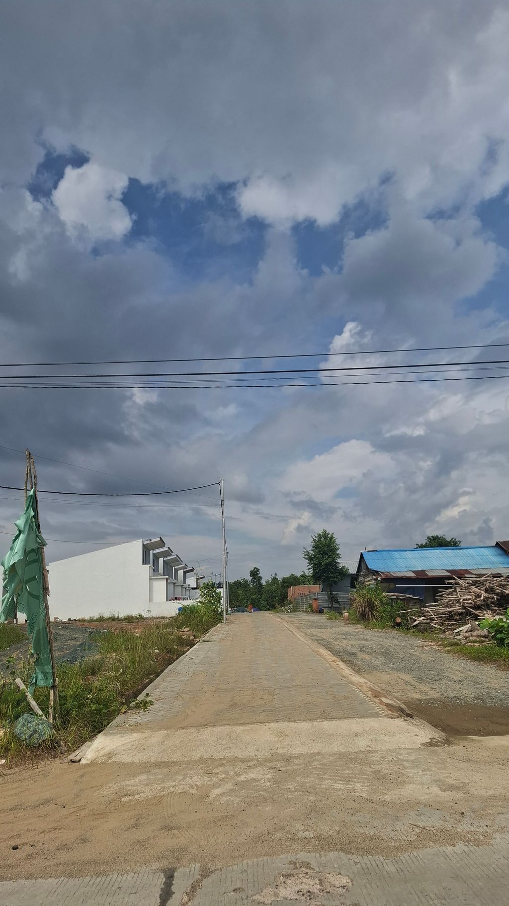 foto gerbang perumahan GRAHA NUNA RESIDENCE