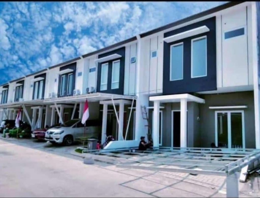 foto tampak rumah tipe 2 Lantai Minimalis perumahan Cibinong Raya Residence