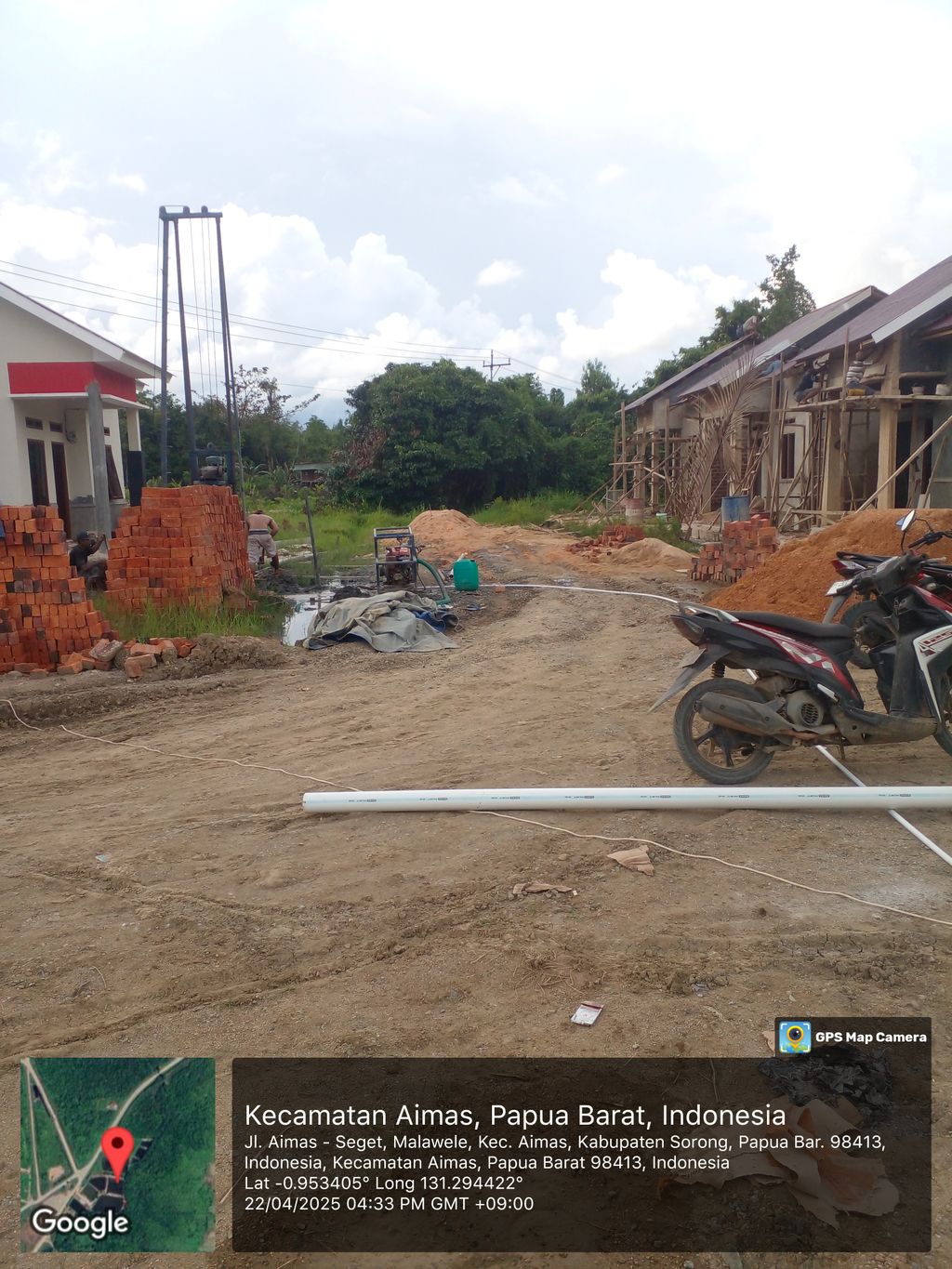 foto posisi tengah perumahan NAJAH LAND