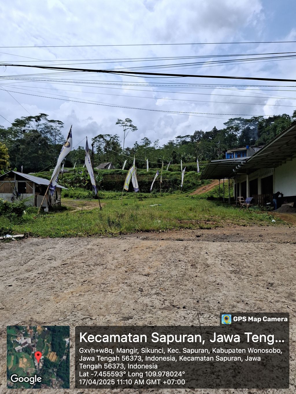 foto gerbang perumahan MUTIARA GARDEN 6