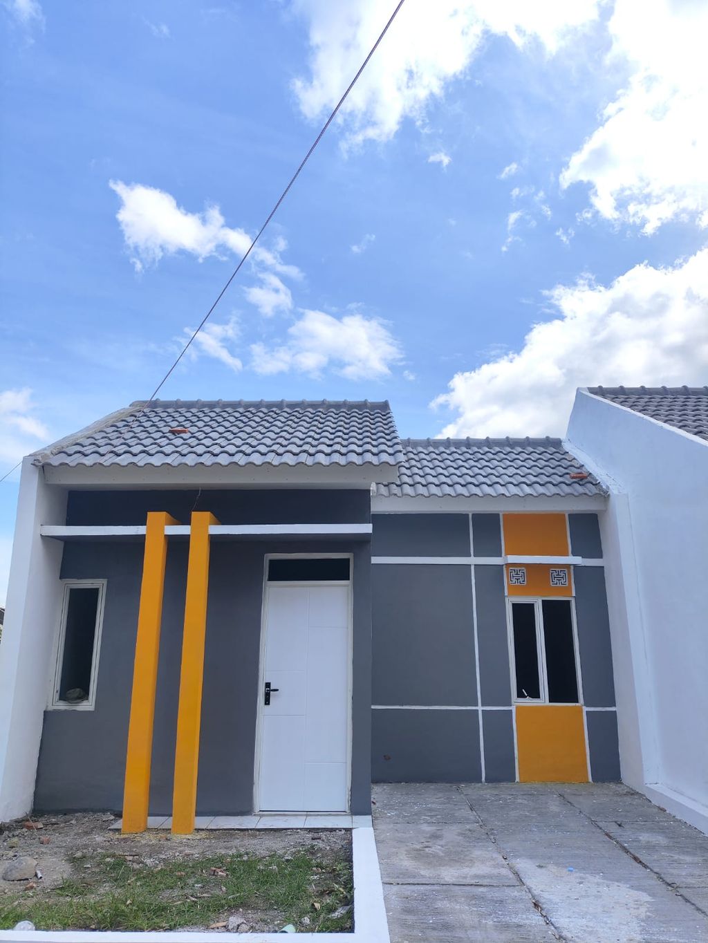 foto tampak rumah tipe 21/70 perumahan BUMI GAMERSI TERAS