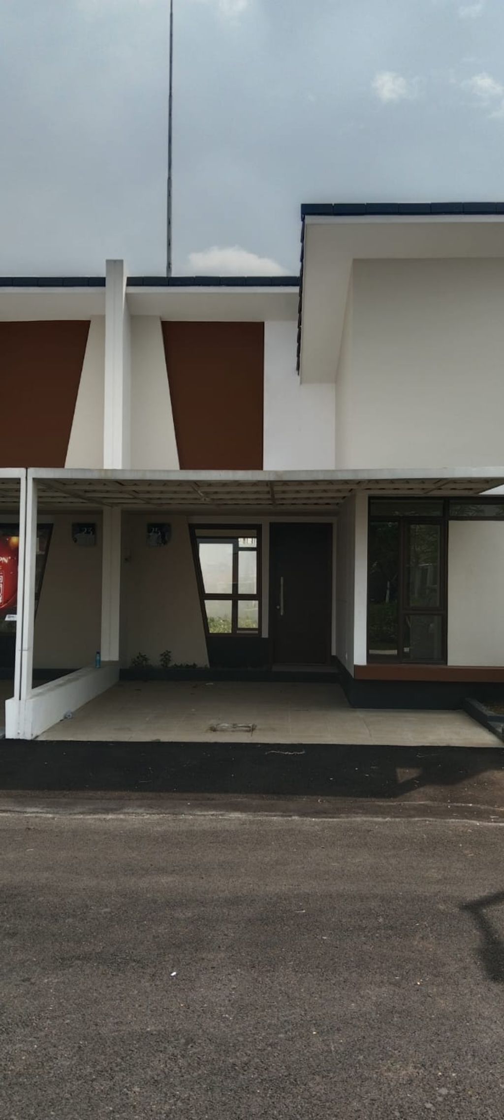 foto tampak rumah tipe H/PDG-11/25 perumahan Podomoro Park Bandung (Padmagriya)