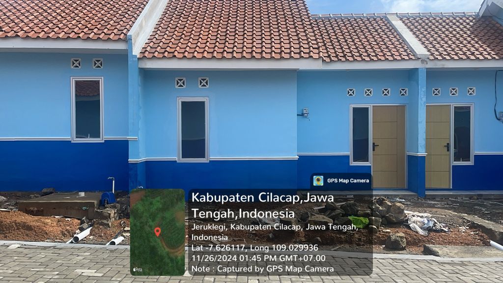 foto tampak rumah tipe E38 perumahan GRAND MAHKOTA SULTAN 4
