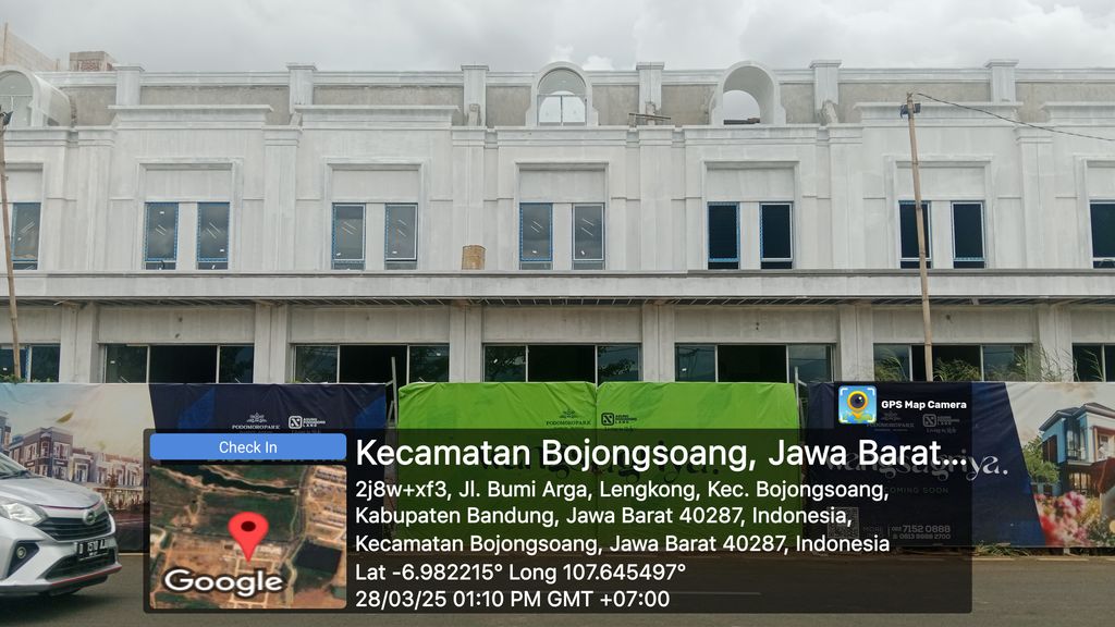 foto contoh rumah perumahan Podomoro Park Bandung (RUKO LA PLAZA)