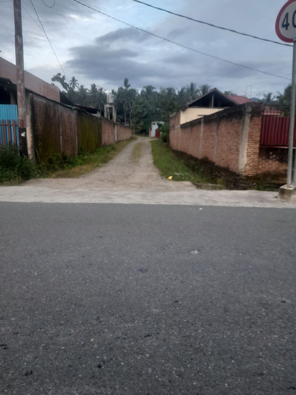 foto gerbang perumahan PERUMAHAN GRIYA LANUR BUNGKO