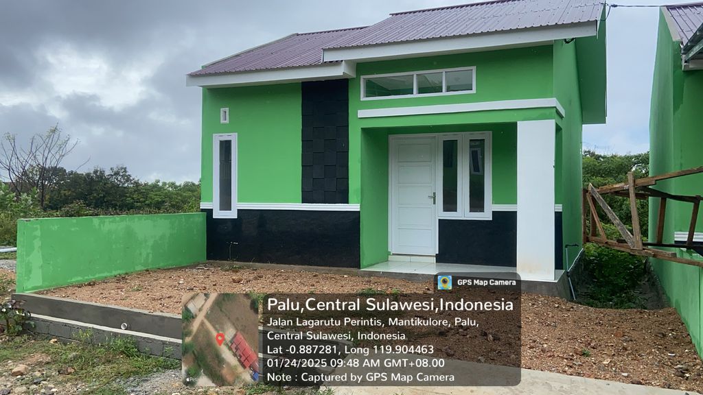 foto tampak rumah tipe 36/105 perumahan GREEN HILLS POBOYA