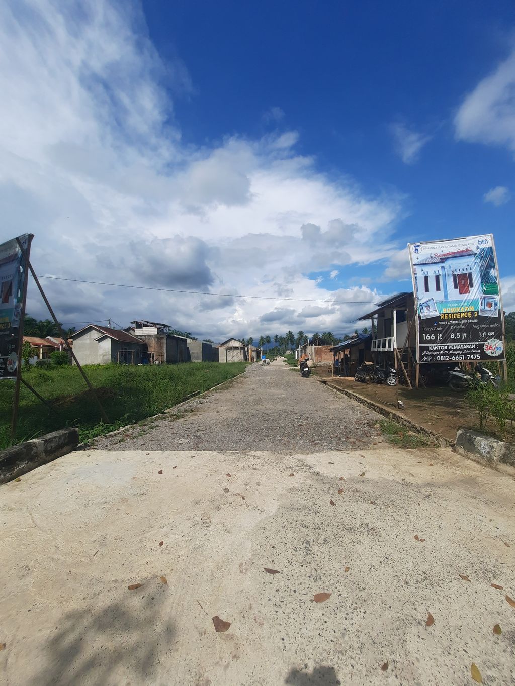 foto gerbang perumahan BUMIKARIM RESIDENCE 3