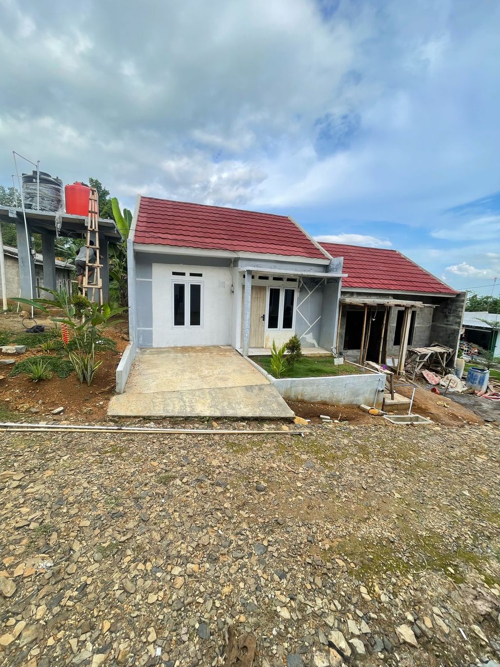 foto tampak rumah tipe BLOK A18 32/66 perumahan CIMALATI INDAH RESIDENCE