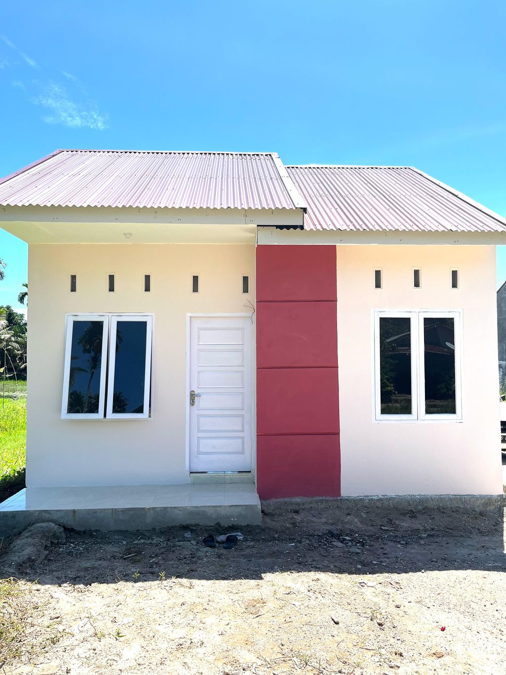 foto tampak rumah tipe 36 perumahan Puri Agalia