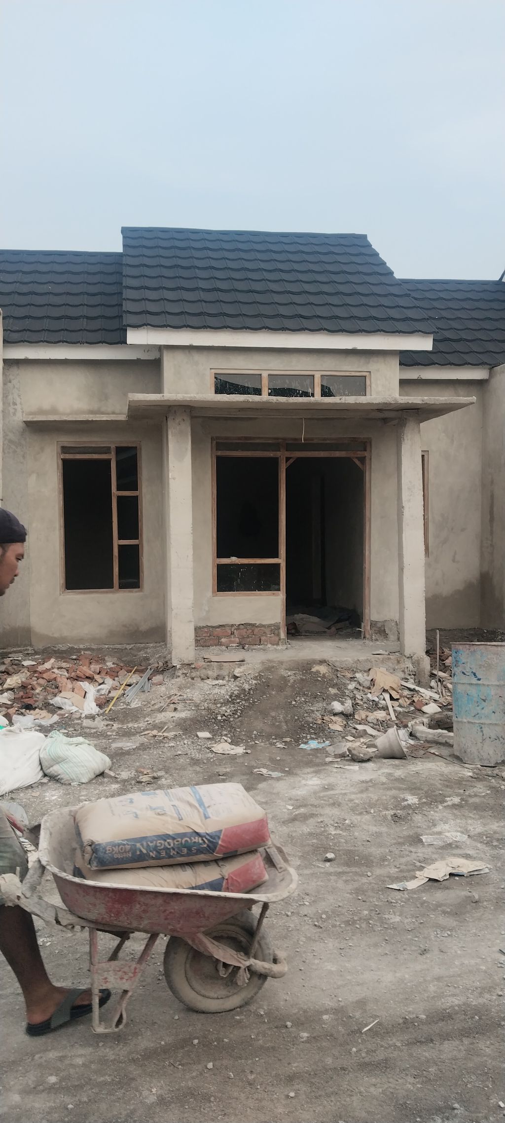 foto posisi tengah perumahan KEBONROMO RESIDENCE