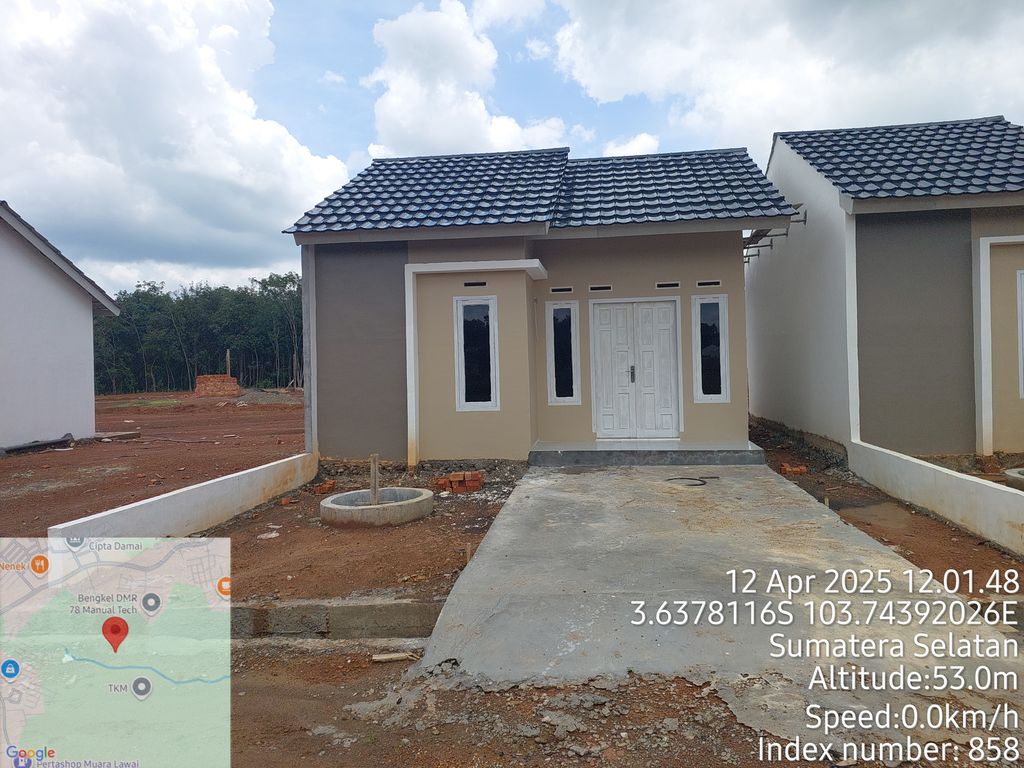 foto contoh rumah perumahan Fazza Vari