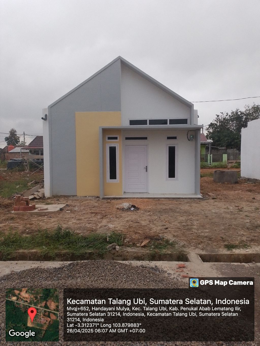 foto contoh rumah perumahan Alam Pendopo