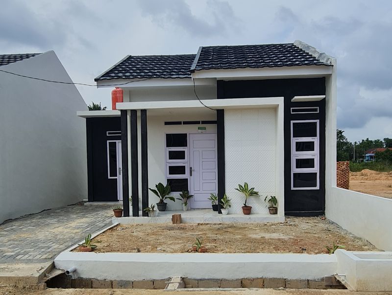 foto contoh rumah perumahan GRIYA MANDIRI