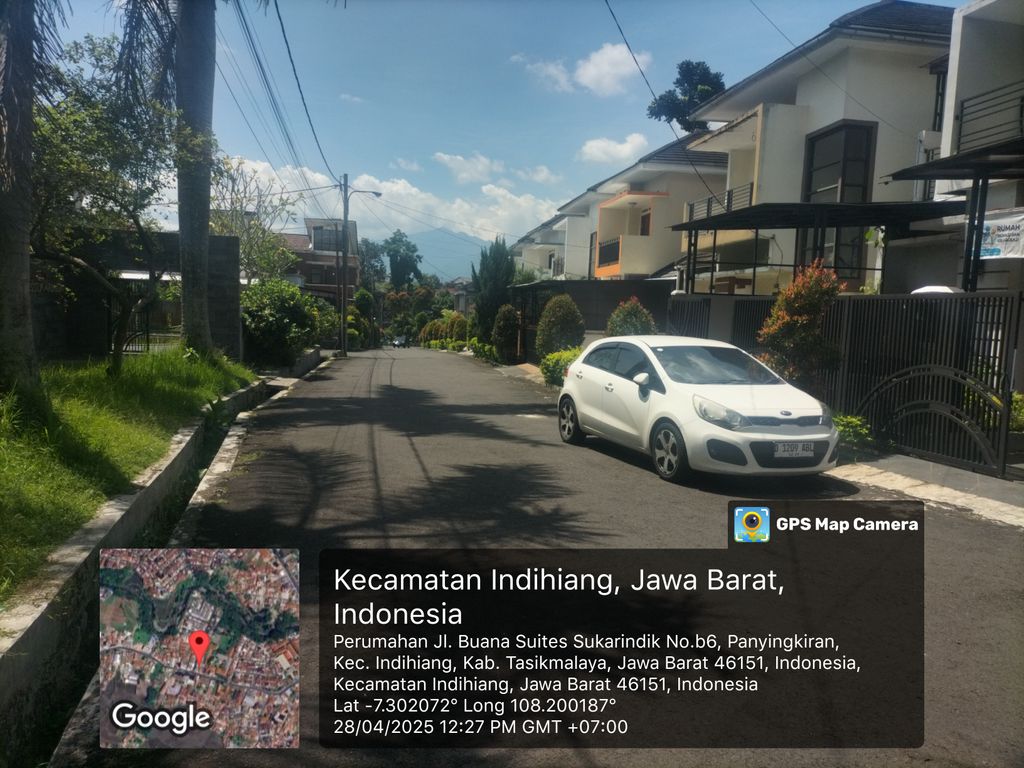 foto posisi tengah perumahan BUANA SUITE SUKARINDIK