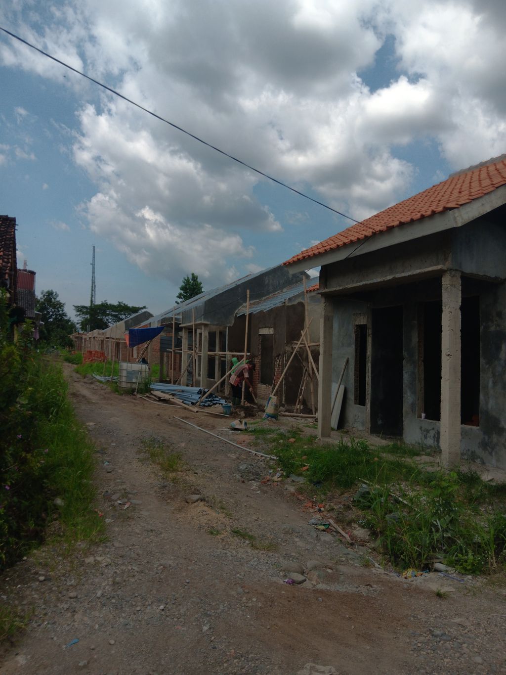 foto gerbang perumahan griya asri balapulang kulon