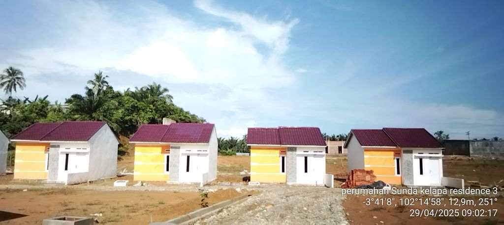 foto posisi tengah perumahan SUNDA KELAPA RESIDEN 3