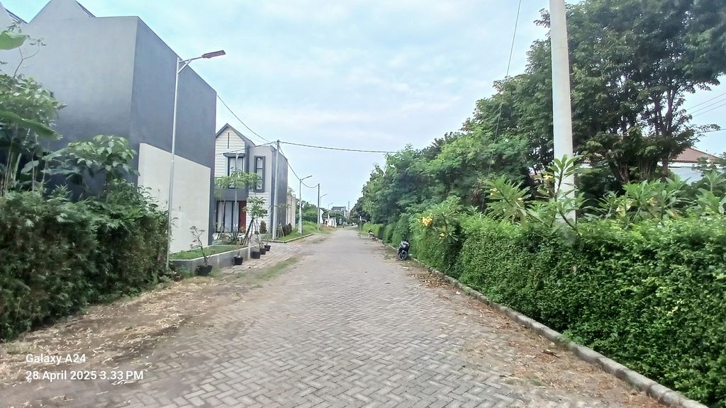 foto gerbang perumahan Anggrek Residence @Prapen