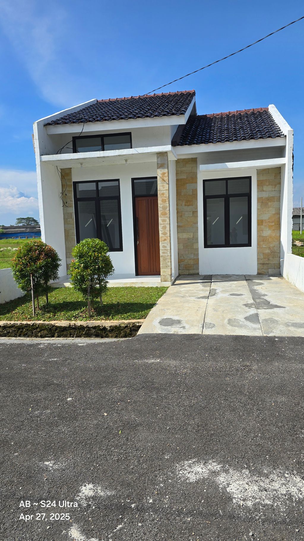 foto contoh rumah perumahan ALMIRA LAND JATIWANGI