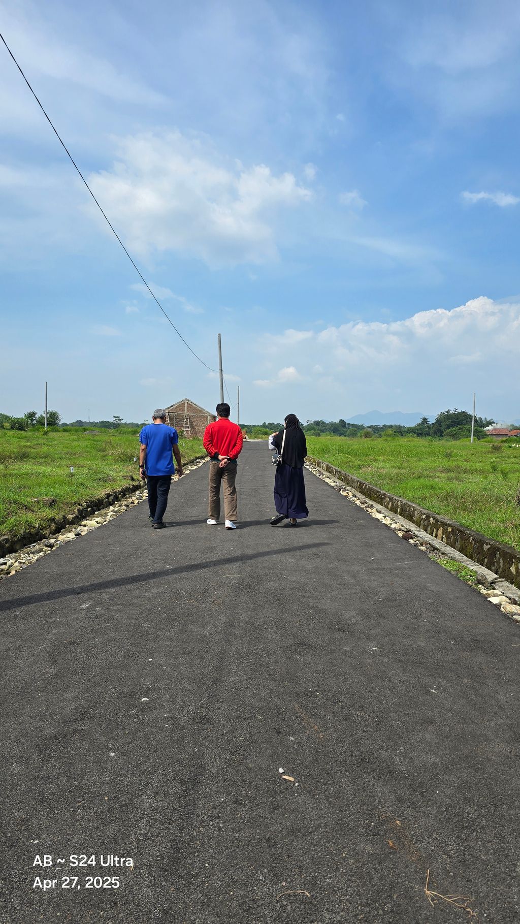 foto posisi tengah perumahan ALMIRA LAND JATIWANGI