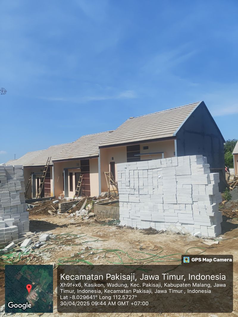 foto posisi tengah perumahan PERUMAHAN GRIYA INDAH NUSANTARA