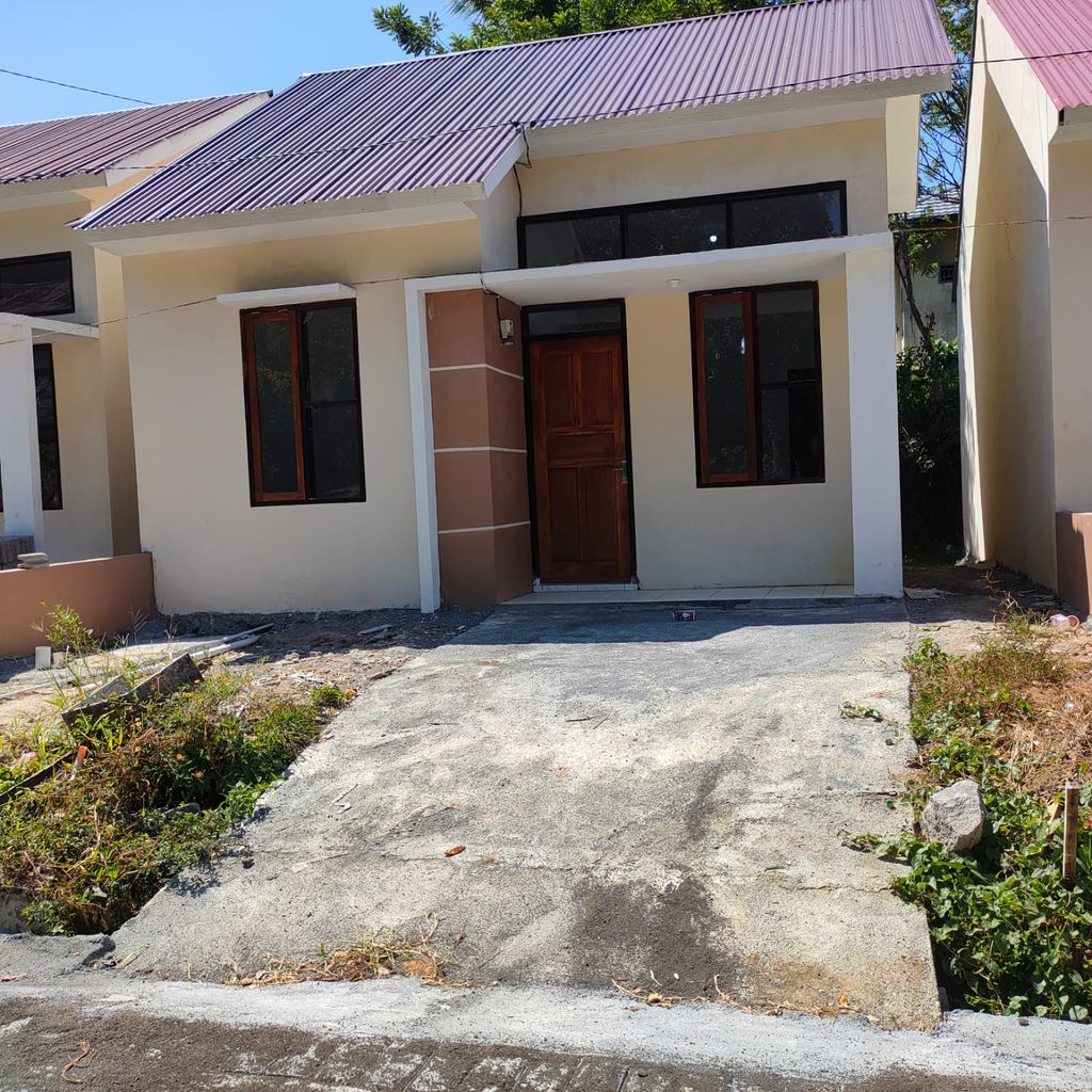 foto tampak rumah tipe FLPP/SUBSIDI perumahan GRIYATAMA WORI
