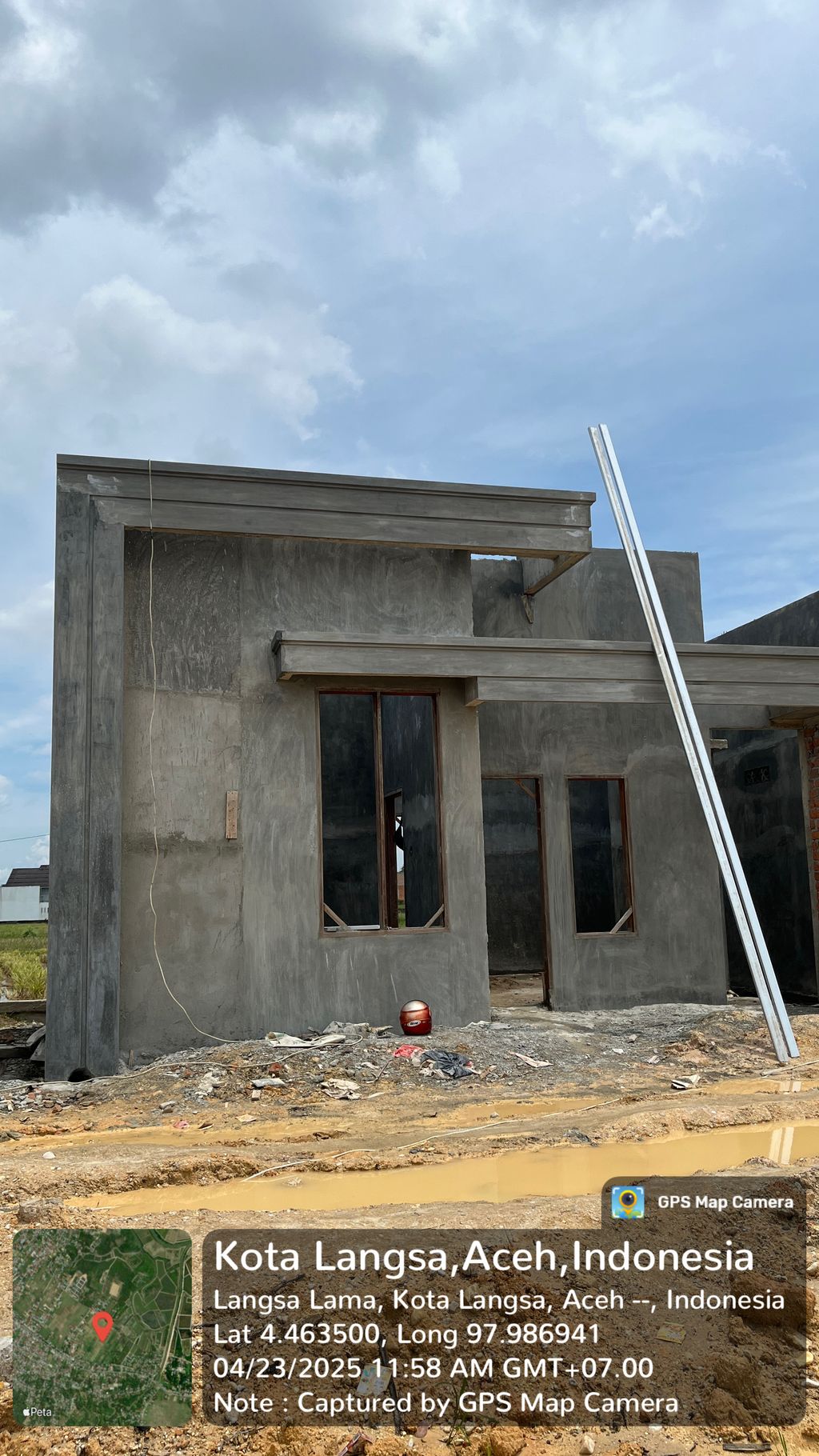 foto contoh rumah perumahan Brawe Madani