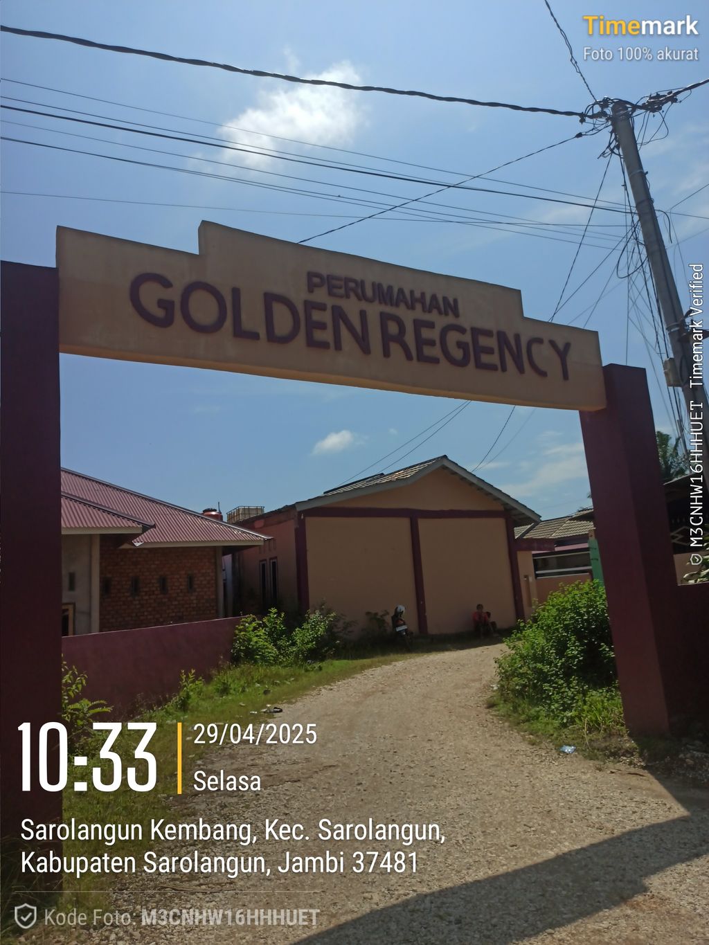 foto gerbang perumahan Golden Beatrix Regency 3