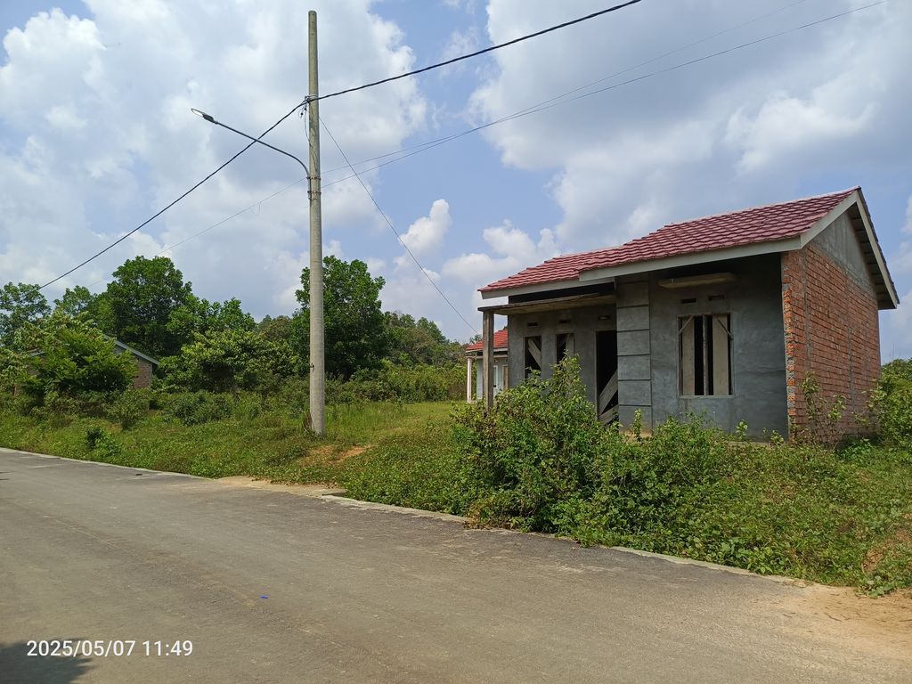 foto gerbang perumahan ROYAL PALI RESIDENCE