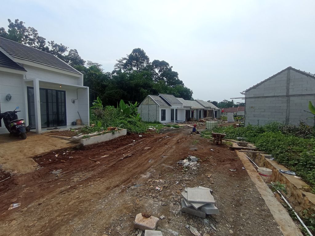 foto posisi tengah perumahan Wangsa Village