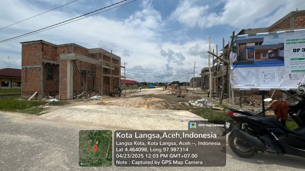 foto gerbang perumahan Brawe Madani