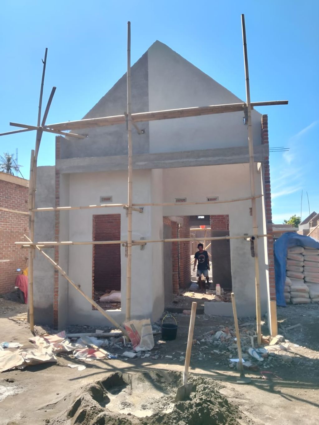 foto contoh rumah perumahan GRAND VILLA SERUNI