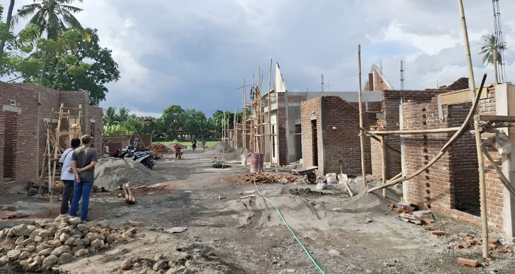 foto posisi tengah perumahan GRAND VILLA SERUNI