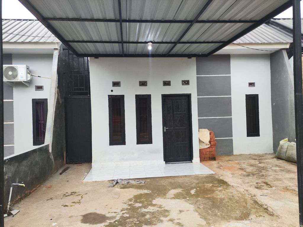 foto tampak rumah tipe 36 perumahan DANAPATI RESIDENCE