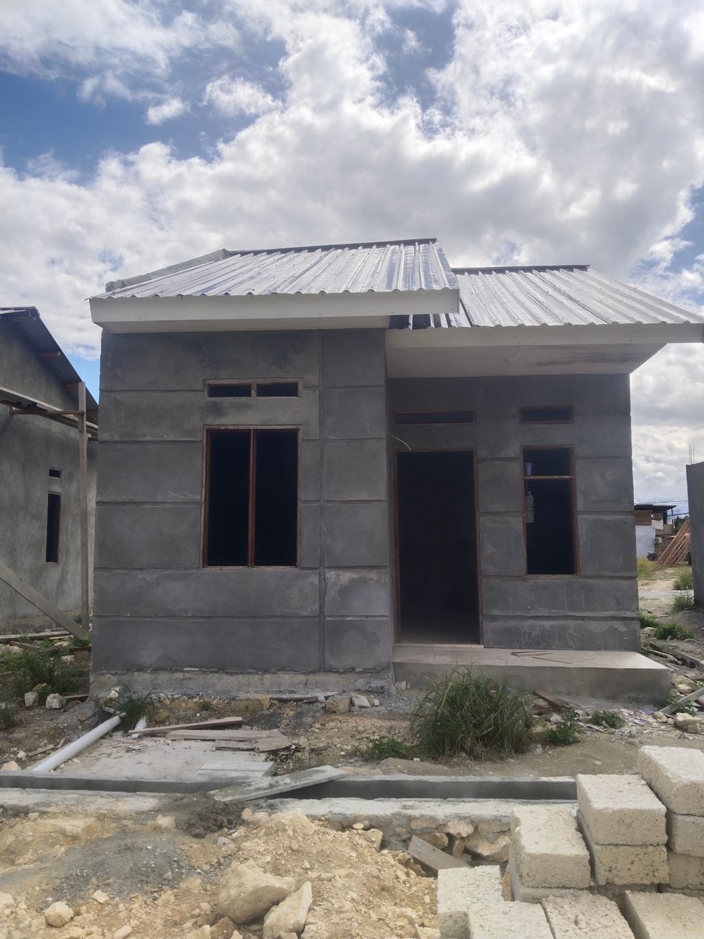 foto contoh rumah perumahan PERMATA INDAH 3 TAHAP 4
