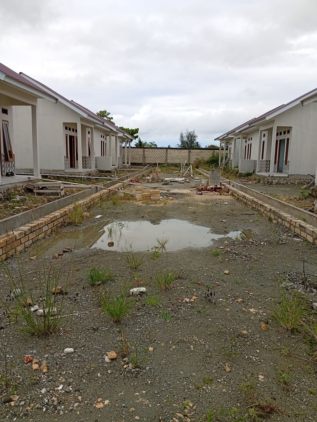 foto posisi tengah perumahan SINAR HOLTEKAM