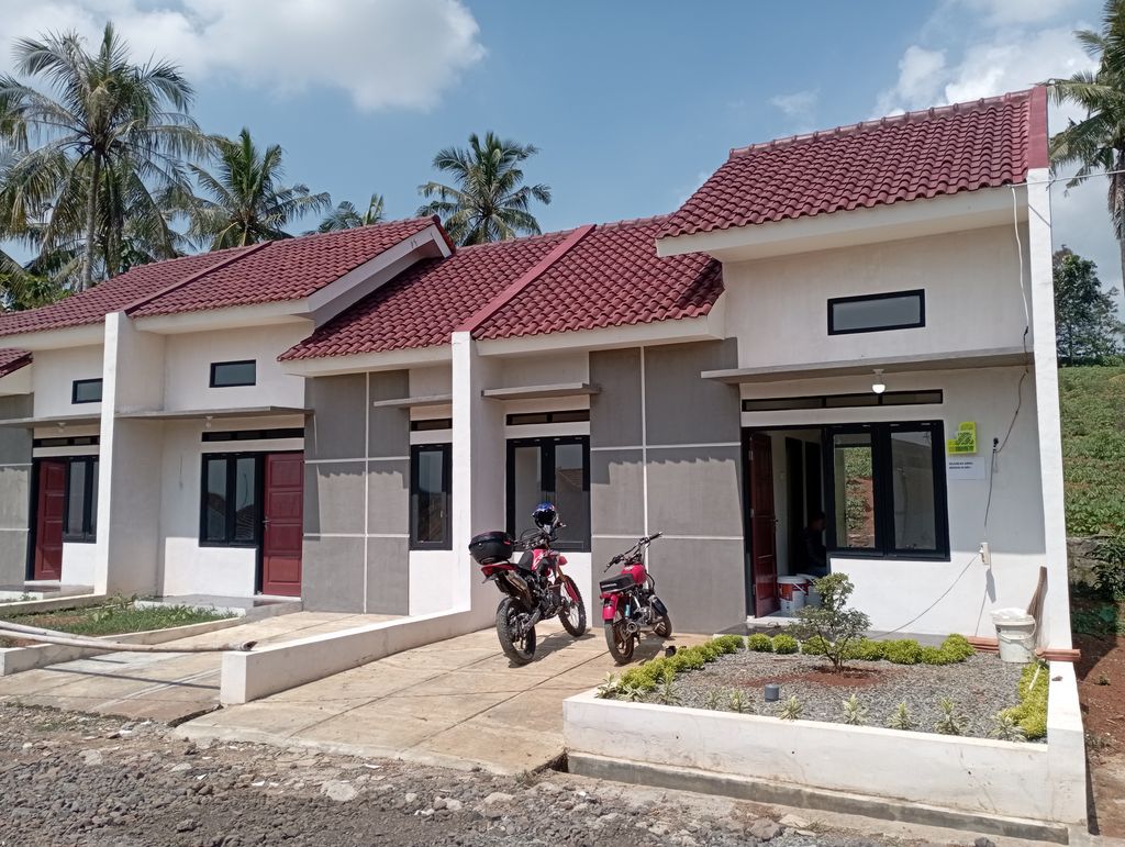 foto contoh rumah perumahan Perumahan Taman Kalikidang Asri