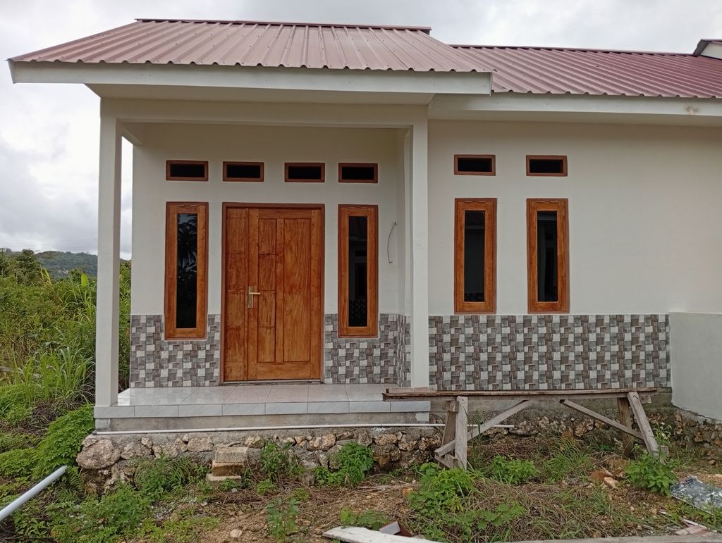 foto contoh rumah perumahan SINAR HOLTEKAM