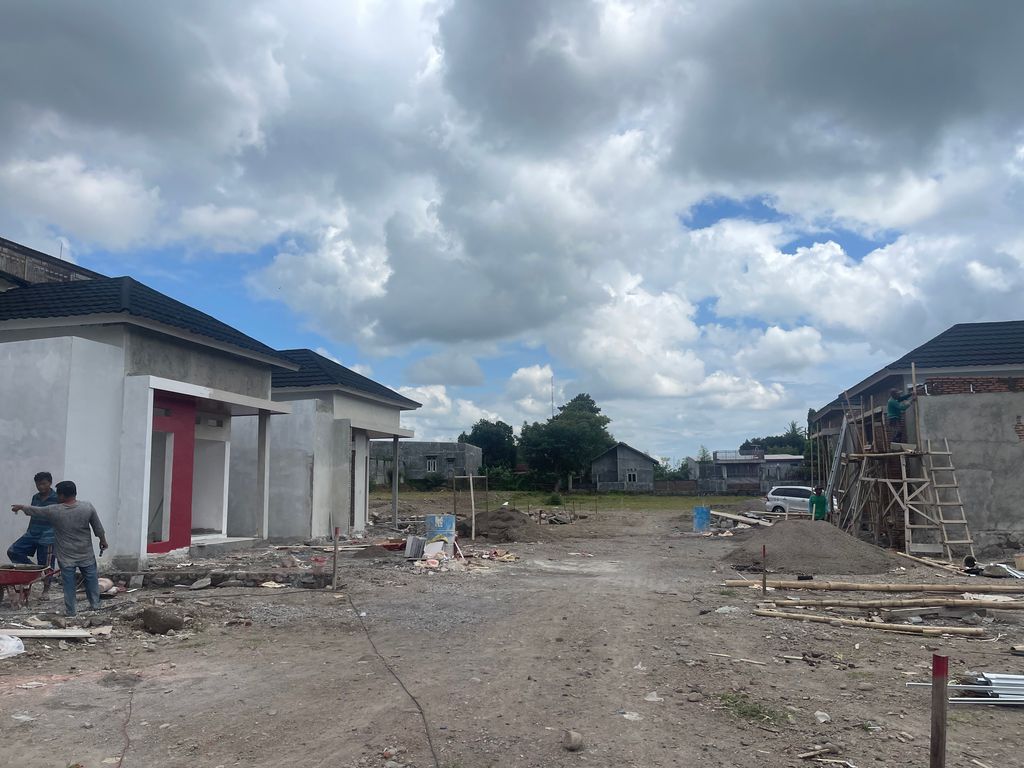 foto posisi tengah perumahan Graha Permata