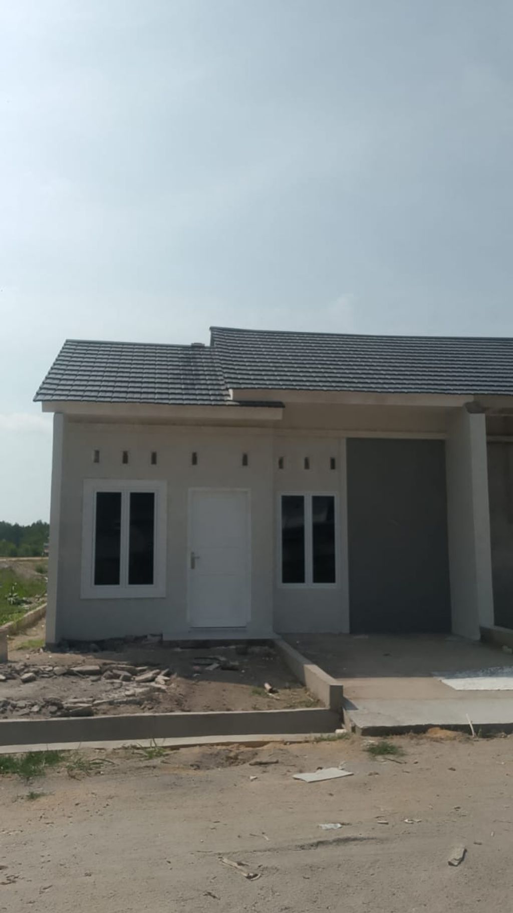 foto tampak rumah tipe 36 perumahan PERUMAHAN APPLE RESIDENCE 3 TAHAP 1