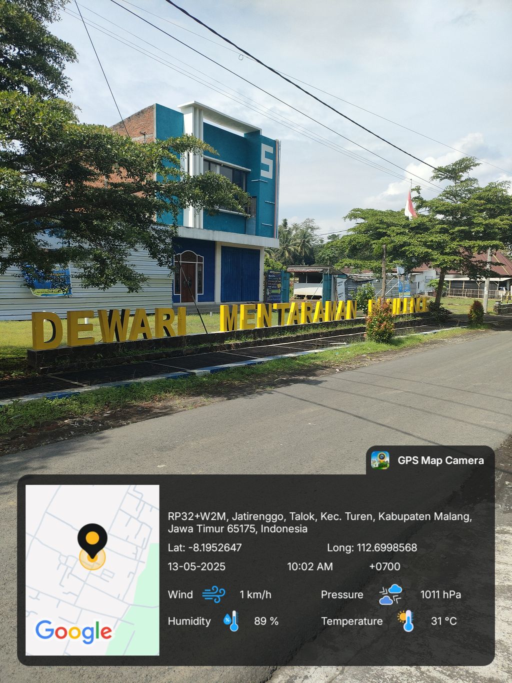 foto gerbang perumahan Perumahan Dewari Mentaraman Residence