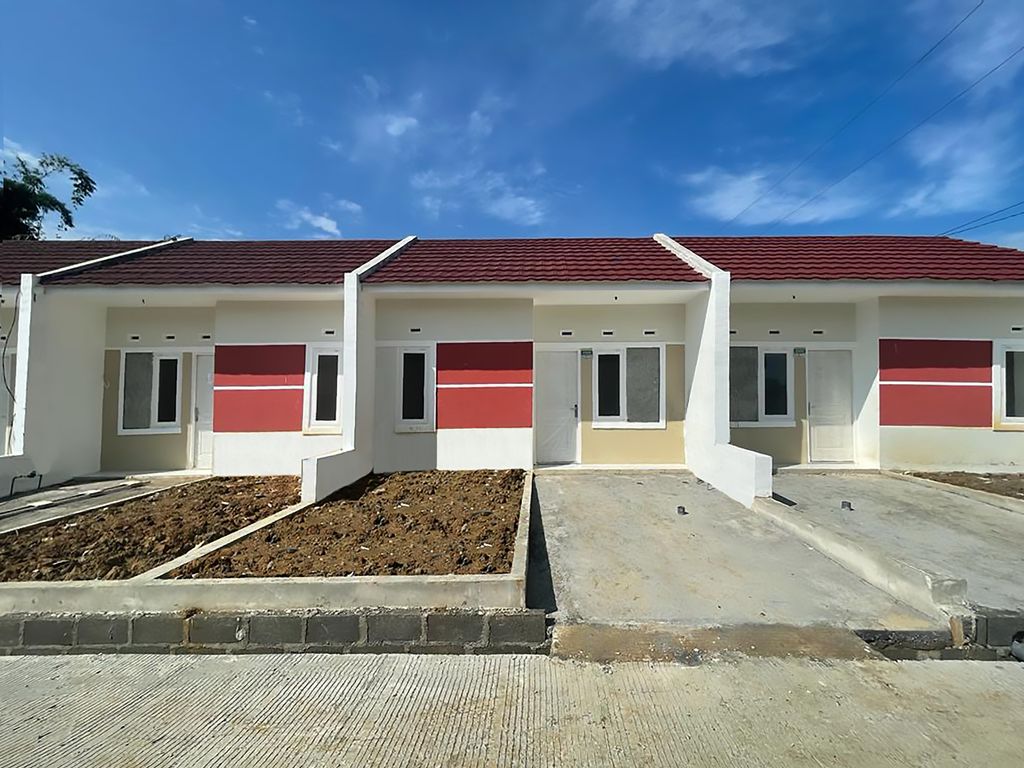 foto tampak rumah tipe 27/72 Non Subsidi perumahan ADINATA RAYA 2
