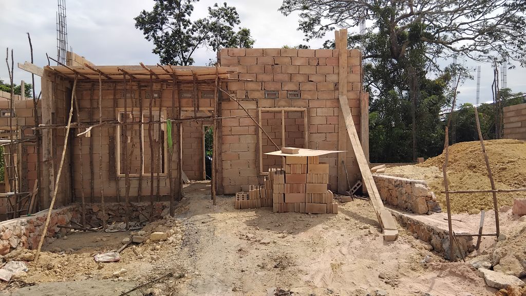 foto contoh rumah perumahan MARGAHAYU LAND KAMBU 3