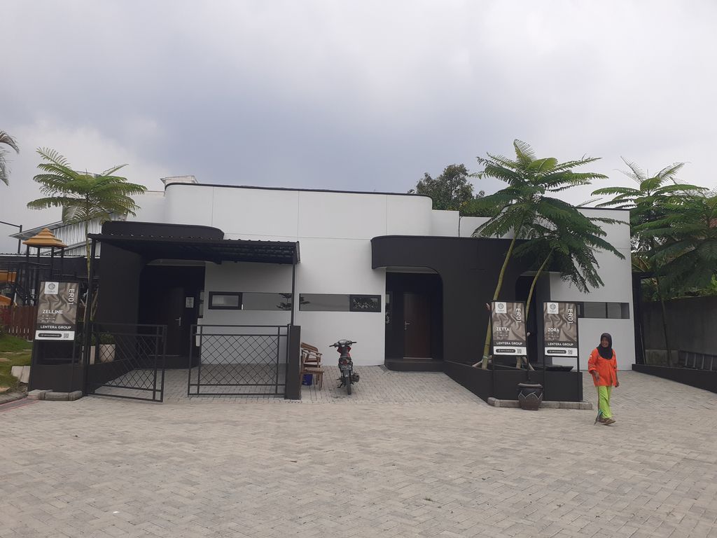 foto contoh rumah perumahan EMRAN RESIDENCE I