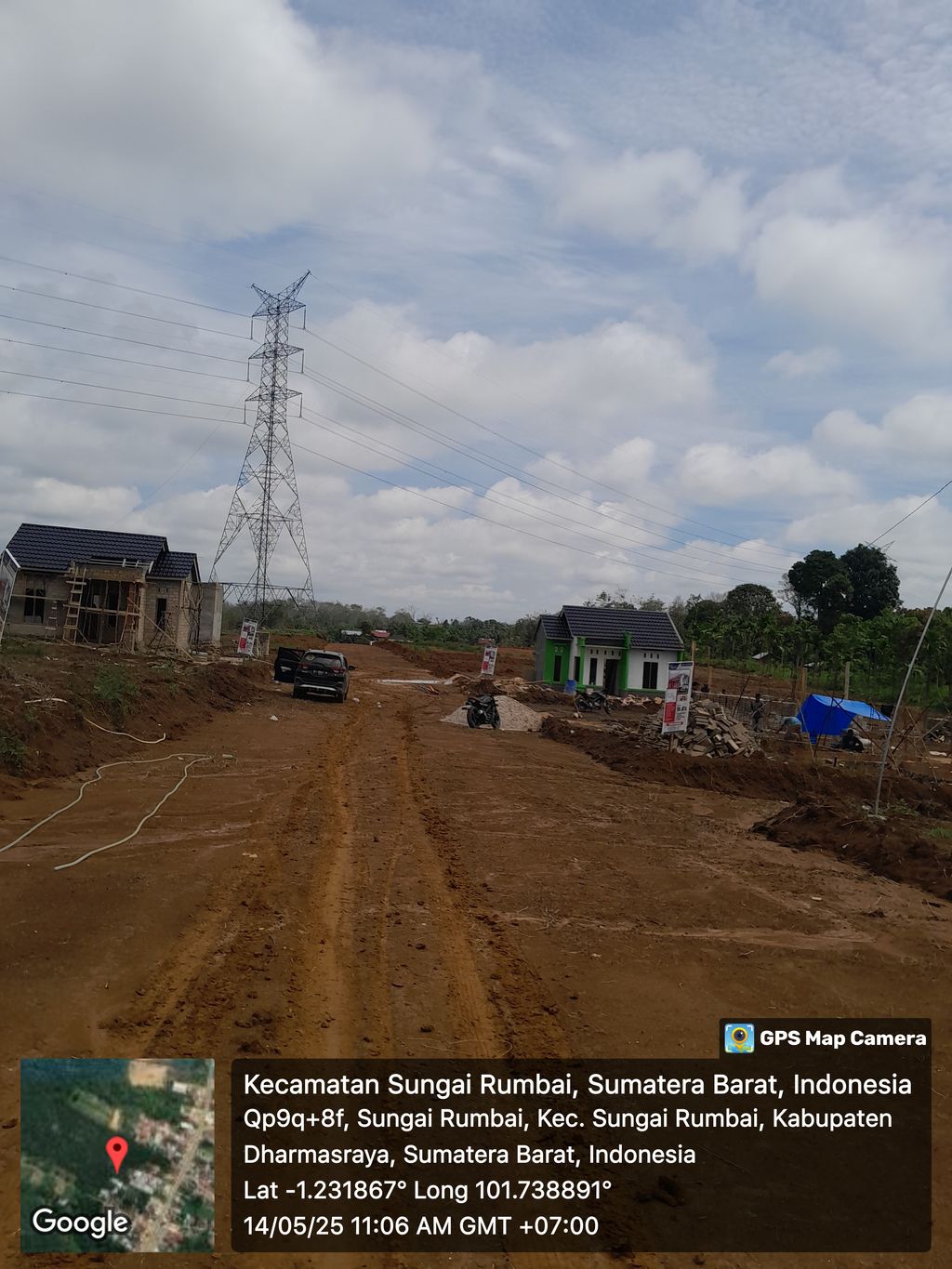foto posisi tengah perumahan SWARNABUMI RESIDENT VII