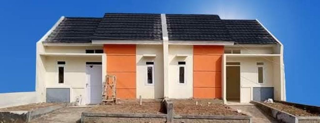 foto tampak rumah tipe 30/72 perumahan Pasirmuncang Residence