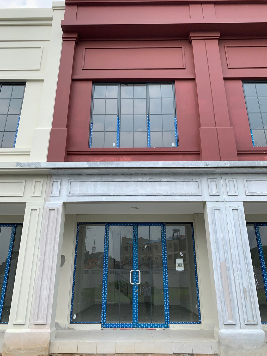 foto tampak rumah tipe MADISON GRANDE BLOK L/103 perumahan RUKO MADISON GRANDE